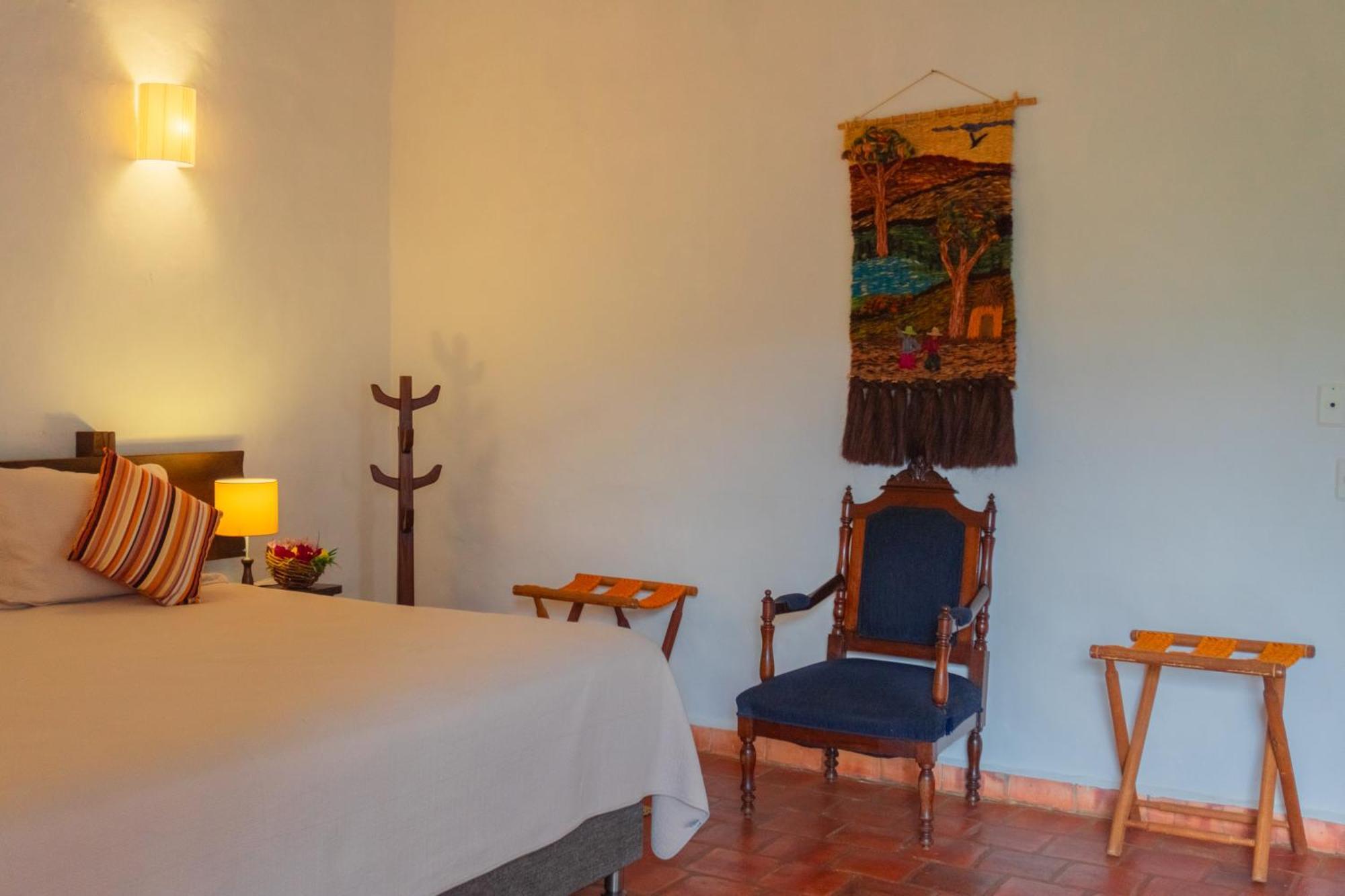 Hotel Hacienda Macedonia บาริชารา ภายนอก รูปภาพ